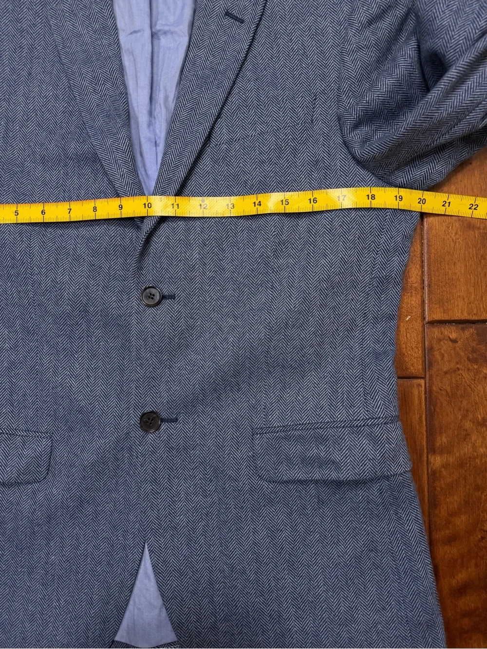 H&M Blue Herringbone Blazer with Brown Elbow Patches Extra fine Wool sz. 38R